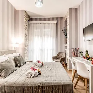 ** Affittacamere Santamaggiore Italia